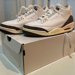 Women’s size 6.5 Jordan’s retro white pink grey